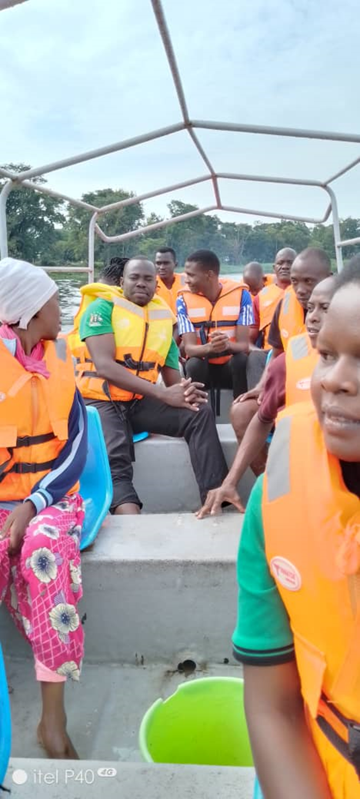 Fisheries and Water Resources Management students on the River Nile